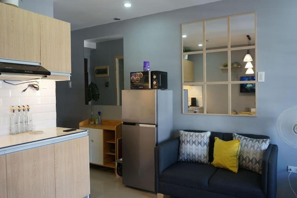 The Fika Room Near Mnl Airport - Scandi Studio Unit With Fast Wi-Fi & Netflix - Read Full Property Desc Before Booking Manille Extérieur photo