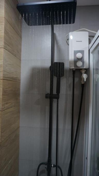 The Fika Room Near Mnl Airport - Scandi Studio Unit With Fast Wi-Fi & Netflix - Read Full Property Desc Before Booking Manille Extérieur photo