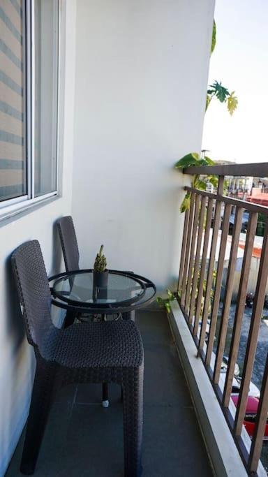 The Fika Room Near Mnl Airport - Scandi Studio Unit With Fast Wi-Fi & Netflix - Read Full Property Desc Before Booking Manille Extérieur photo